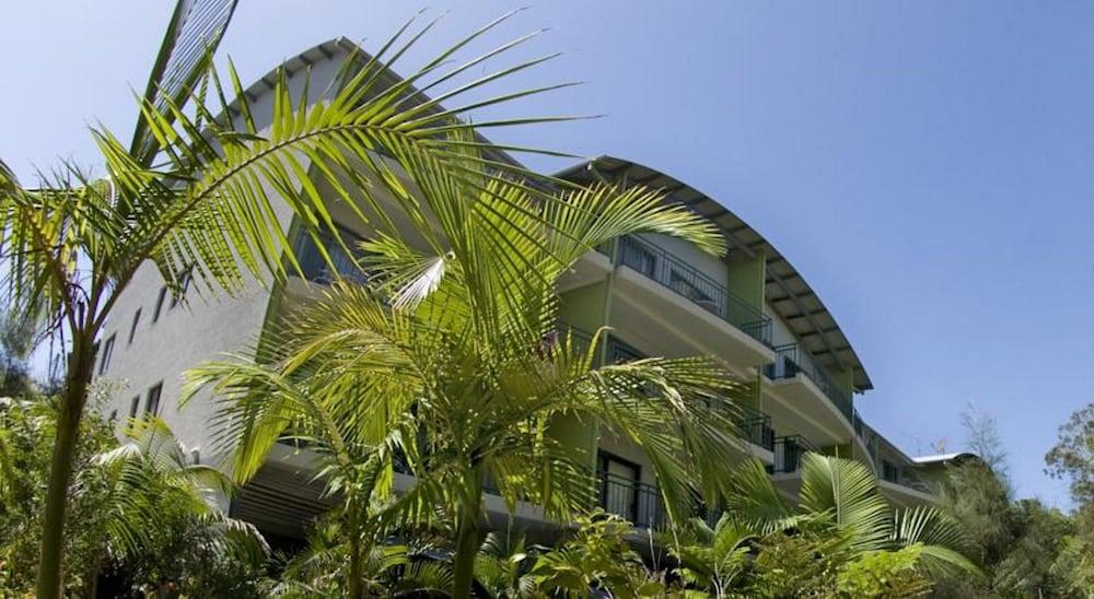 Flynns Beach Resort พอร์ตแมคควอรี ภายนอก รูปภาพ